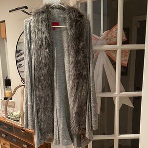 Jennifer Lopez grey Cardigan with Faux Fur Trim xl